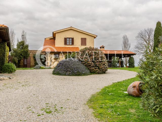 Casa in vendita a Montebello, Tuscania