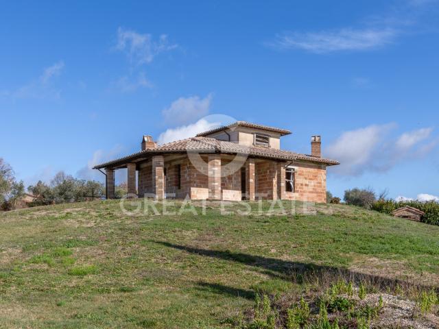 Casa in vendita a Montecastrilli, Umbria