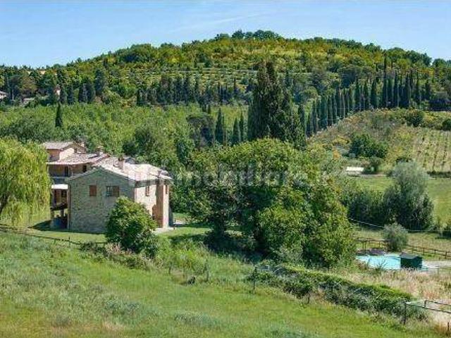Villa Indipendente in affitto a San Leo Bastia, Umbria