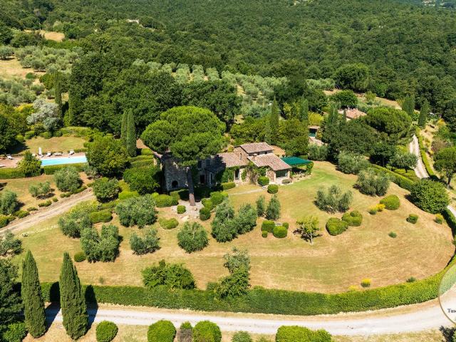 Casa in vendita a Cetona, Toscana
