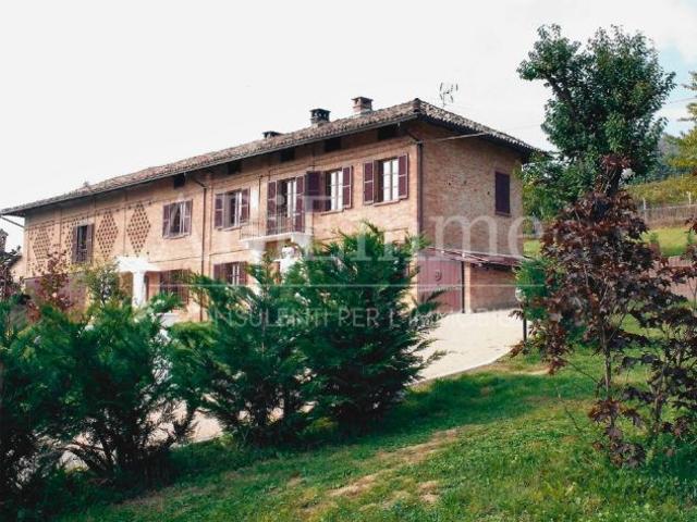 Villa Indipendente in vendita a Piemonte, Asti