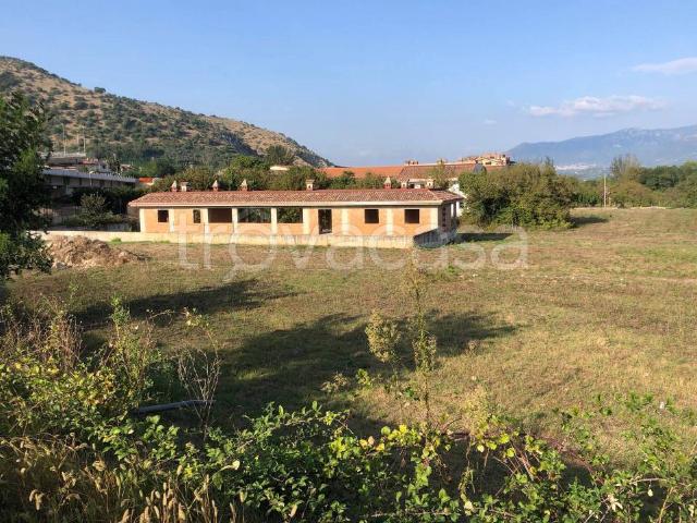 Villa Indipendente in affitto a Marcianise, Campania