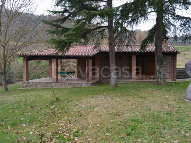 Villa Indipendente in affitto a Fabro, Umbria