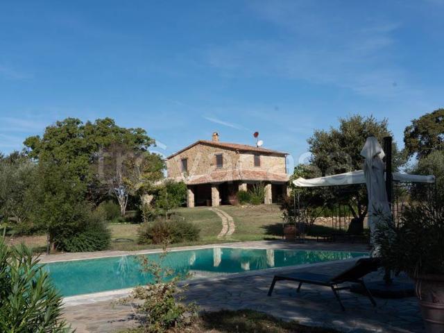 Villa Indipendente in affitto a Scansano, Toscana