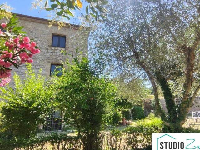 Rustico in affitto a Amelia, Umbria