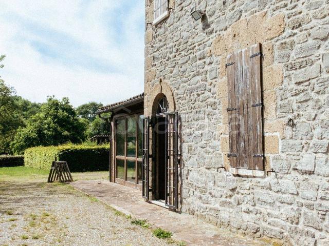 Villa Indipendente in affitto a Latera, Lazio
