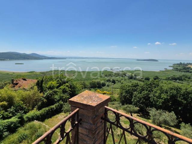 Villa Indipendente in affitto a Magione, Umbria