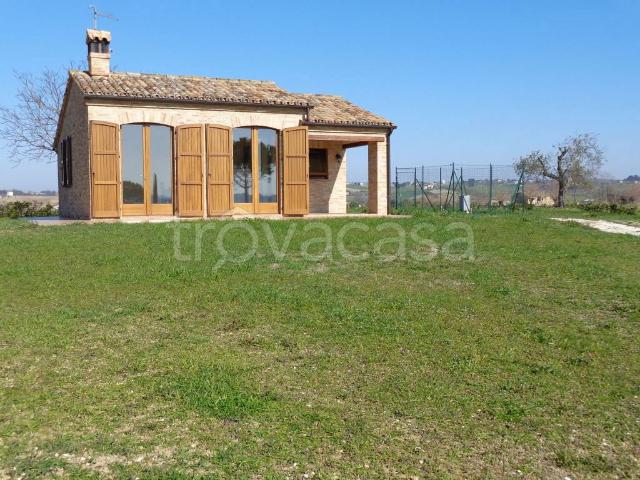 Villa Indipendente in affitto a Marche, Macerata