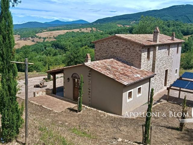 Casa in vendita a Unione di Comuni Montani Colline del Fiora, Sorano