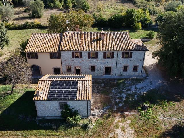 Casa in vendita a Amelia, Umbria