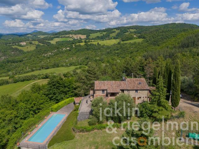 Casa in vendita a Pietralunga, Umbria