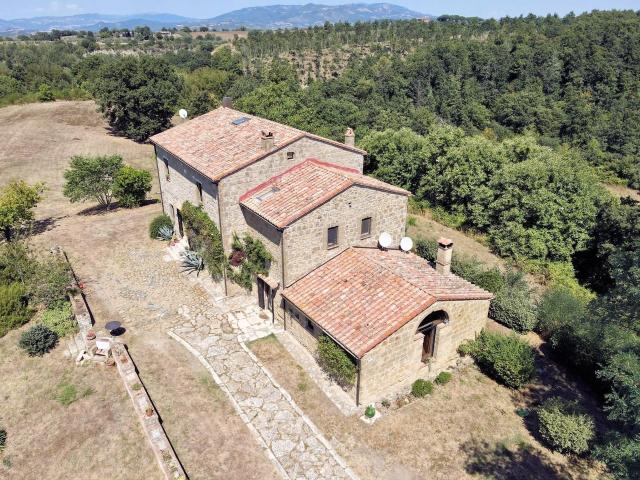 Casa in vendita a Unione di Comuni Montani Colline del Fiora, Pitigliano