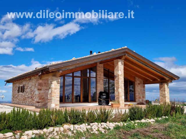 Terreno in vendita a Marche, Fermo