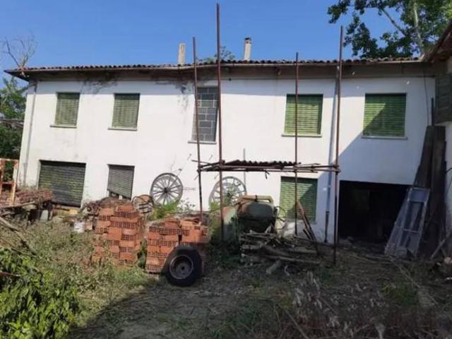 Rustico in vendita a Piemonte, Asti