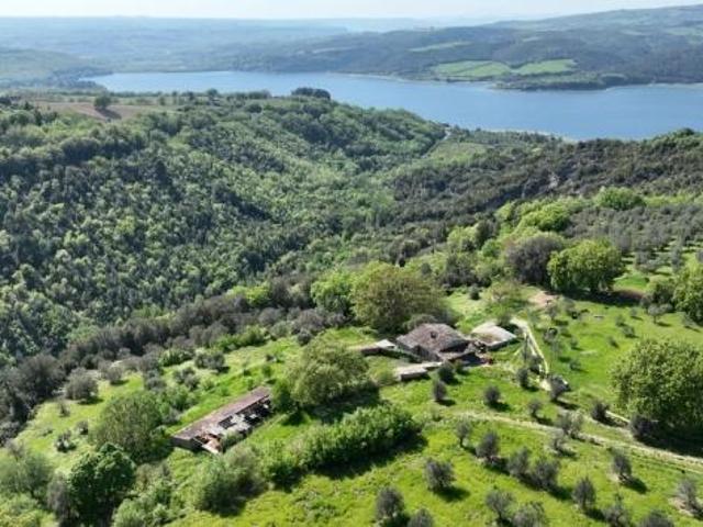 Terreno in vendita a Baschi, Umbria