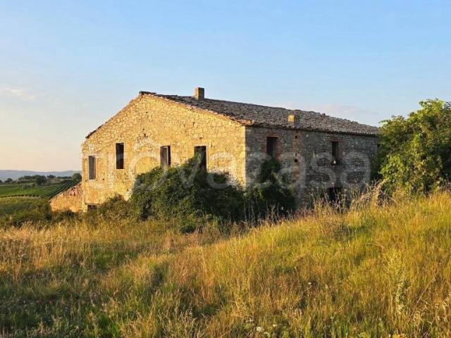 Rustico in vendita a Baschi, Umbria
