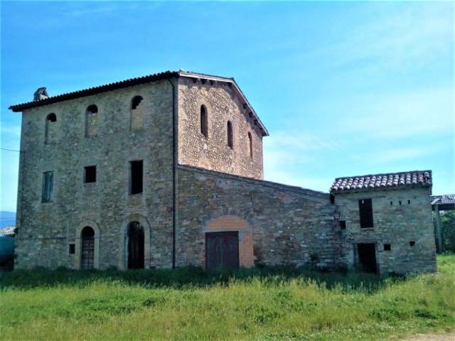 Rustico in vendita a Bevagna, Umbria