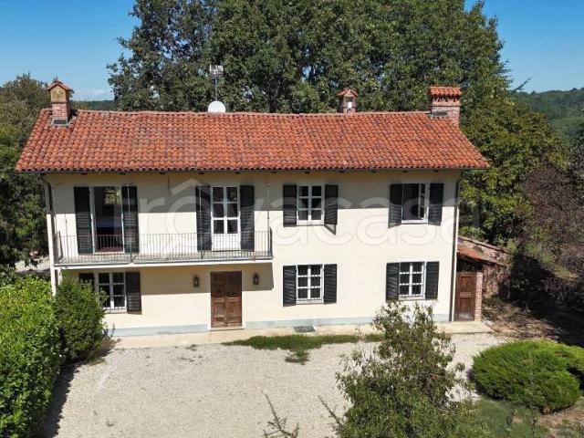 Rustico in vendita a Bra, Cuneo