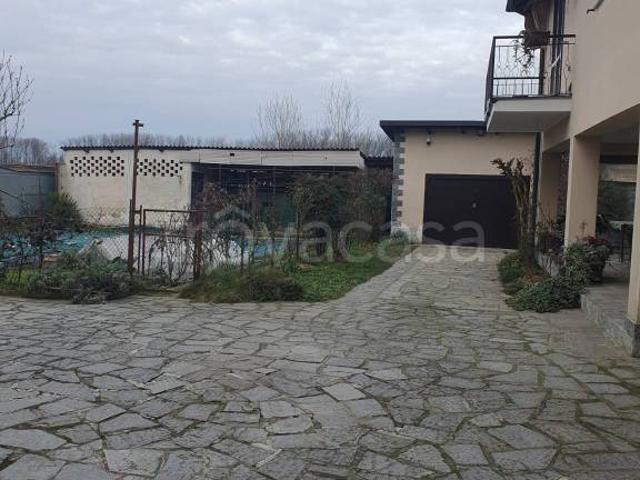 Rustico in vendita a Bettola, Calvignasco