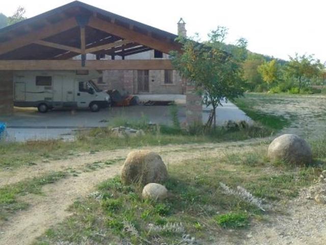 Rustico in vendita a Campobasso, Molise