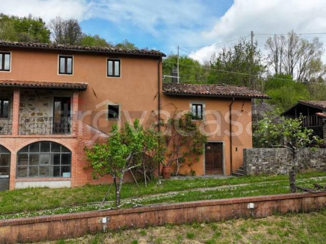 Rustico in vendita a Unione Comuni Garfagnana, Camporgiano
