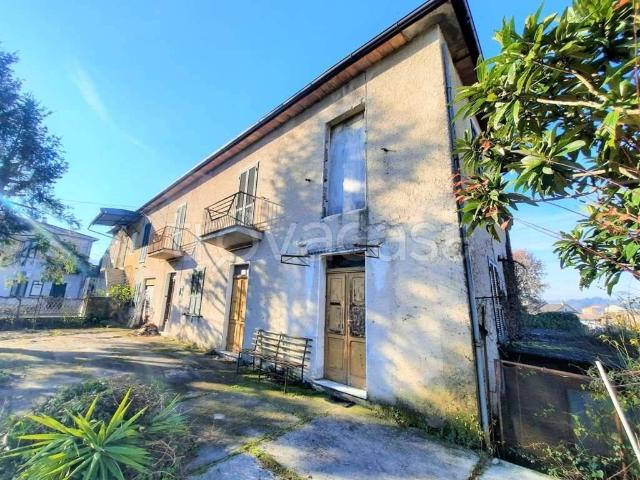 Rustico in vendita a Isola Del Liri E Superiore, Lazio