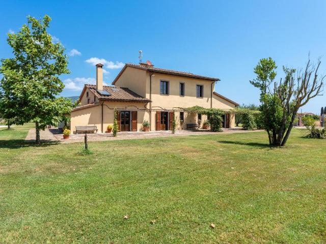 Rustico in vendita a Navacchio, Cascina