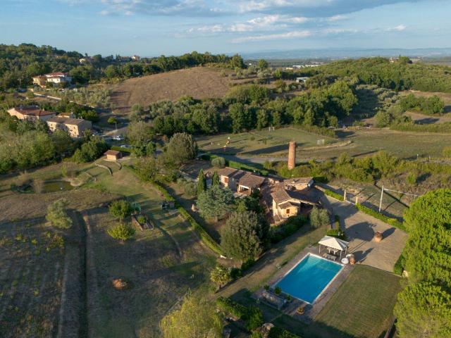 Casa in vendita a La Corsina, Casole d'Elsa