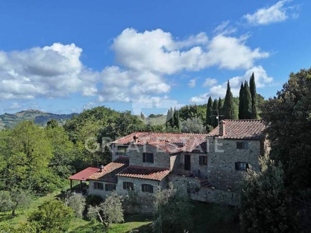 Rustico in vendita a Casole D'elsa, Toscana