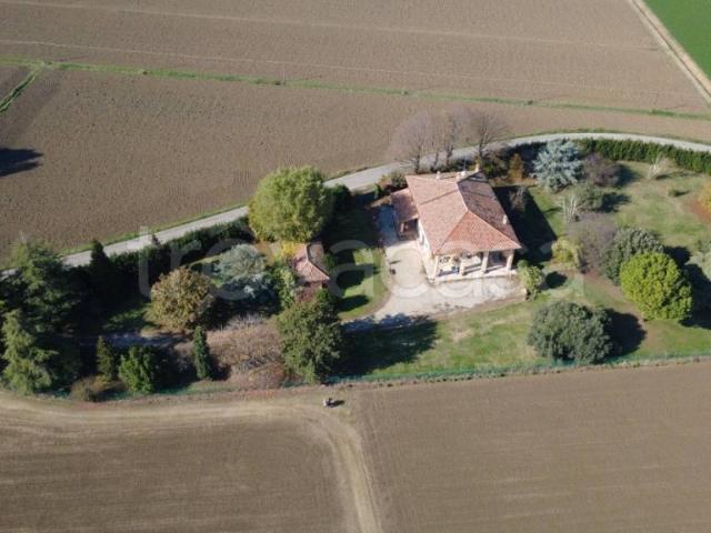 Rustico in vendita a Nuovo Circondario Imolese, Castel Guelfo Di Bologna