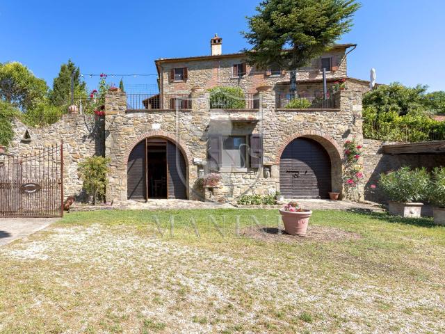 Rustico in vendita a Senaia, Castiglion Fiorentino