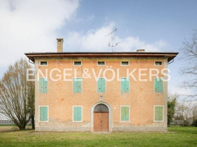Rustico in vendita a Unione Alto Ferrarese, Cento