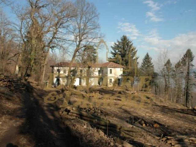 Terreno in vendita a Comabbio, Lombardia