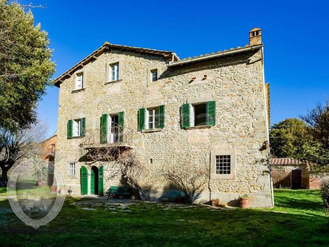 Rustico in vendita a Tavarnelle-Sant'Eusebio, Cortona