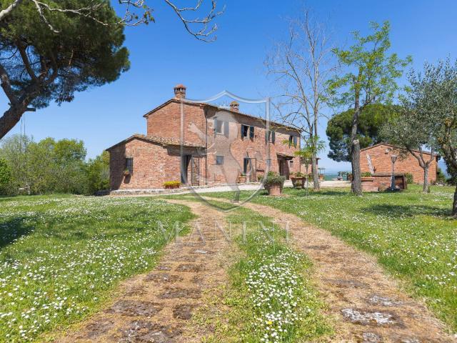 Rustico in vendita a Cortona, Toscana