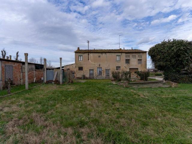 Rustico in vendita a Unione dei Comuni Circondario dell'Empolese Valdelsa, Empoli