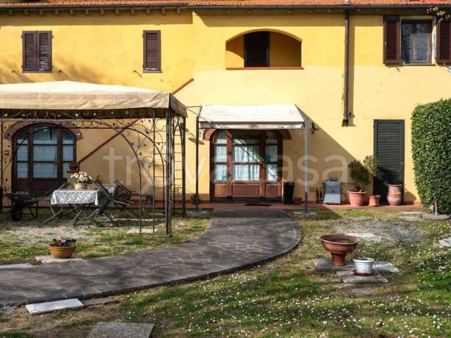Rustico in vendita a Fauglia, Toscana