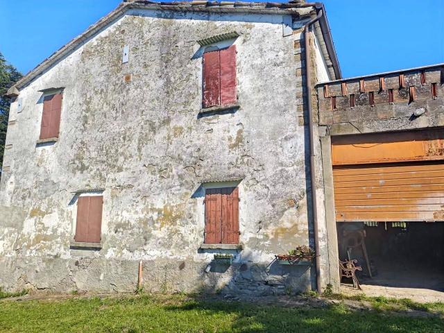 Rustico in vendita a Schiavonia - San Biagio, Forlì