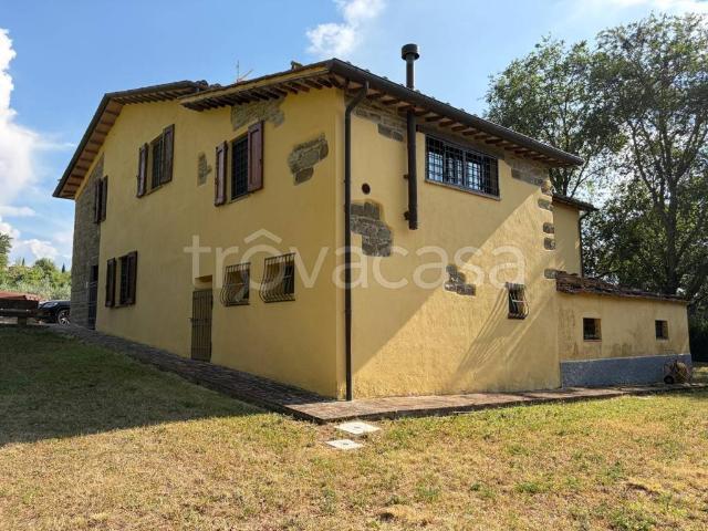 Rustico in vendita a Gubbio, Umbria