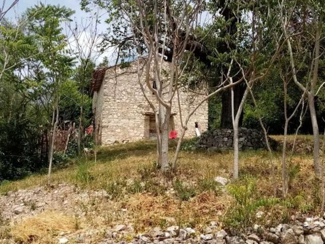 Terreno in vendita a Labro, Lazio