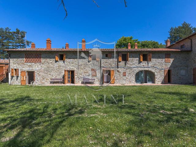 Rustico in vendita a Loro Ciuffenna, Toscana