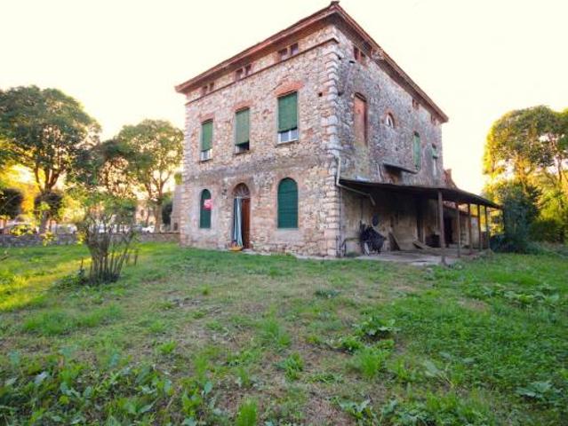 Terreno in vendita a Santo Stefano di Moriano, Bagni Di Lucca Ponte