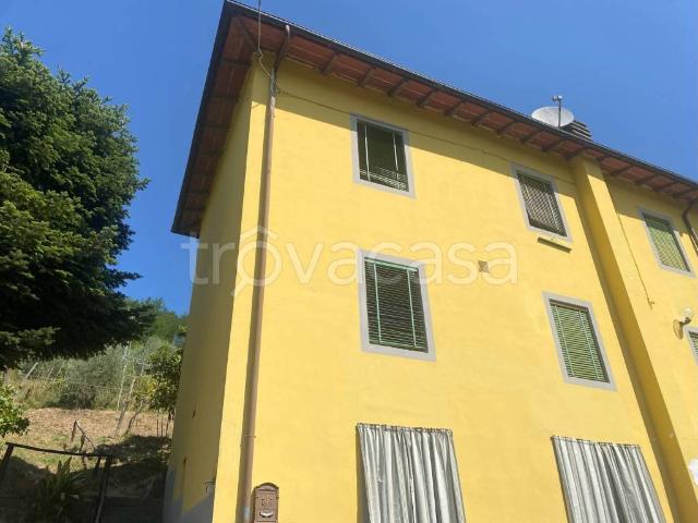 Rustico in vendita a San Quirico di Moriano, Bagni Di Lucca Ponte