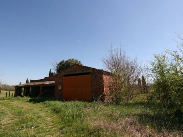 Rustico in vendita a Lucignano, Toscana