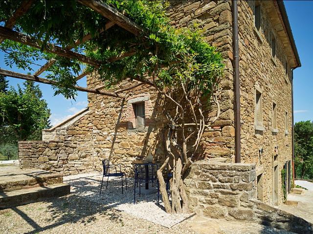 Rustico in vendita a Lucignano, Toscana