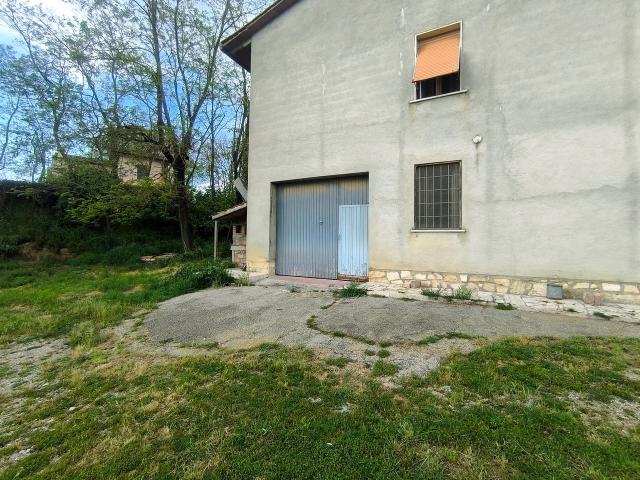 Rustico in vendita a Lucignano, Toscana