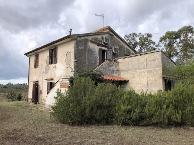 Rustico in vendita a Orbetello, Toscana