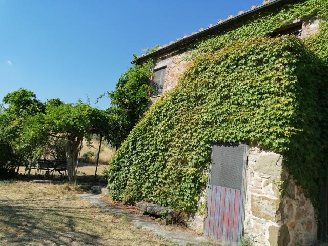Rustico in vendita a Unione di Comuni Montani Colline del Fiora, Manciano