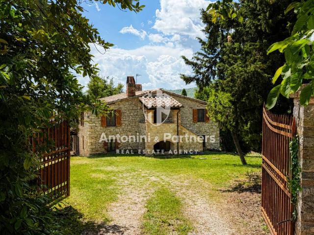 Rustico in vendita a Monte Castello Di Vibio, Umbria