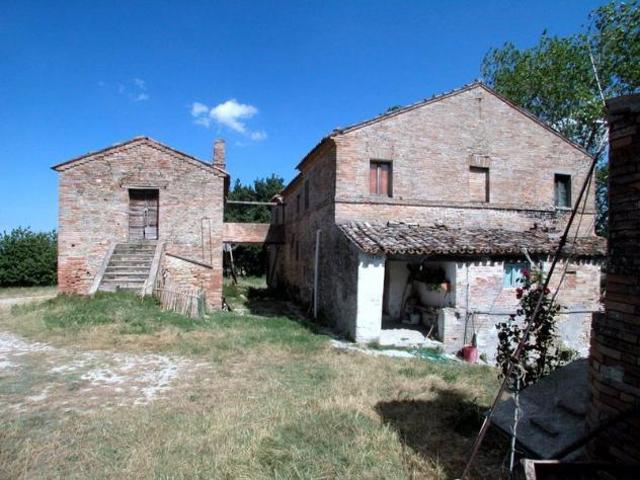 Terreno in vendita a Marche, Fermo